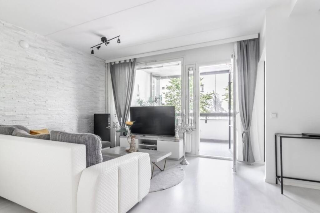 Apartment In Herttoniemenranta Хельсинки Экстерьер фото